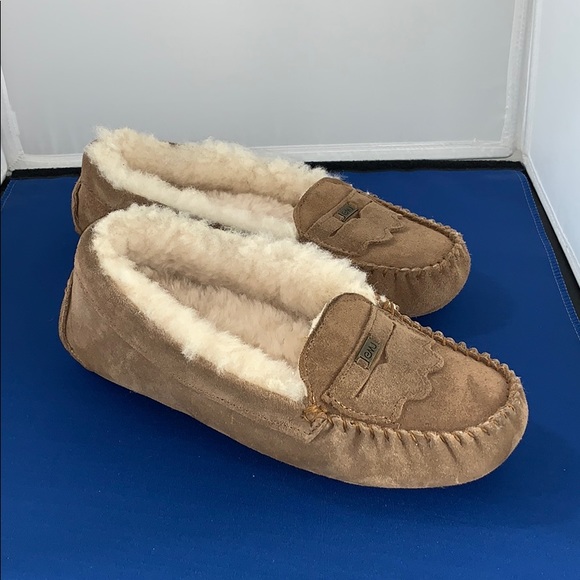 emu moccasin slippers
